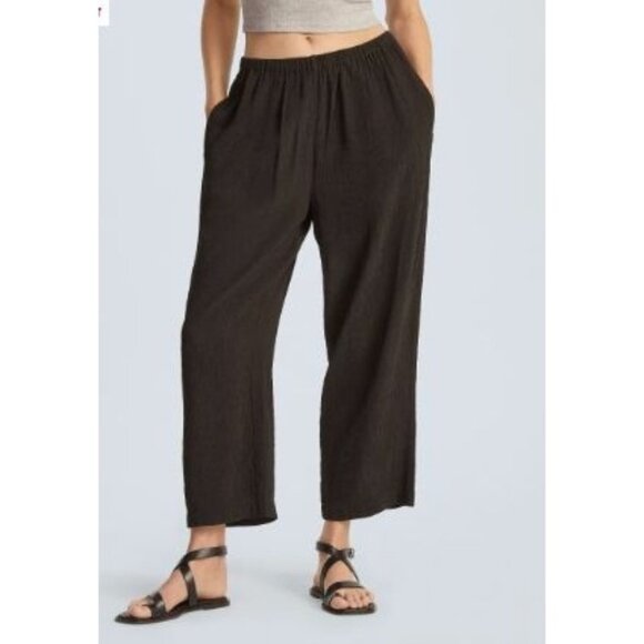 Everlane Pants - NWT Everlane The Naia Ripple Pant - Black XXS